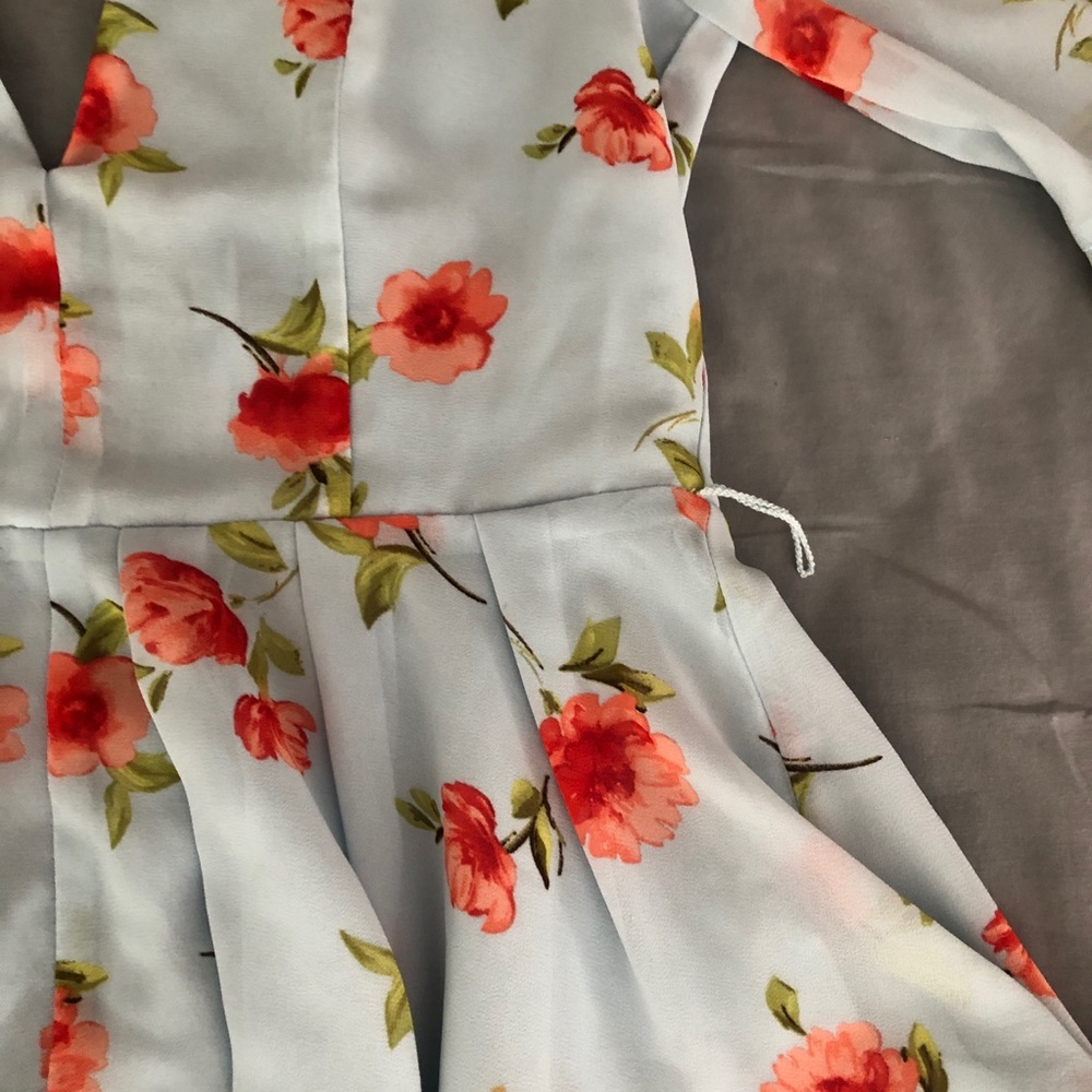 Romper - Picture 4 of 8